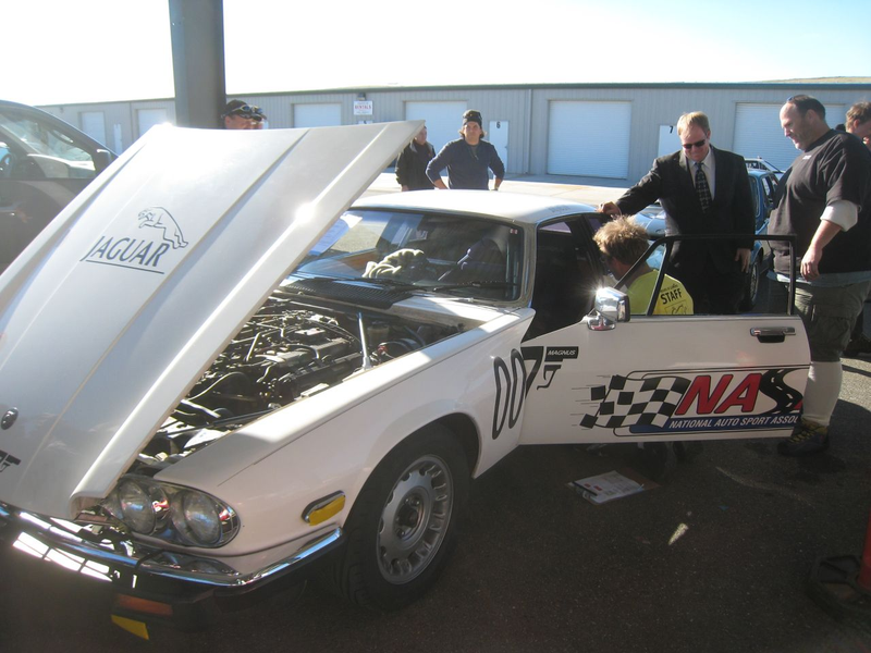Illustration for article titled 24 Hours Of LeMons Arse Freeze-A-Palooza Über Gallery: British Steel